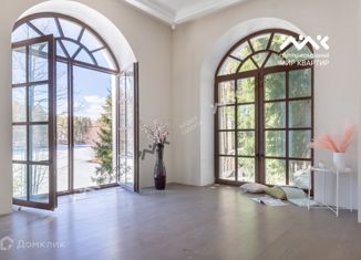 Продаю дом, 318 м2, городской посёлок Токсово, улица Туристов, 34