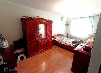 Продажа двухкомнатной квартиры, 50.7 м2, Волгоградская область, Куринская улица, 19