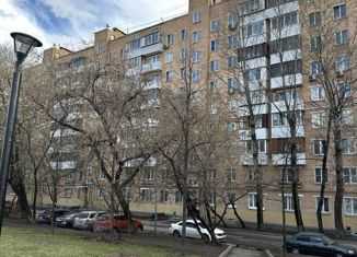 Продаю трехкомнатную квартиру, 57 м2, Москва, Рязанский проспект, 60