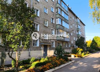 Продается 1-комнатная квартира, 32.3 м2, Киров, Советская улица, 52