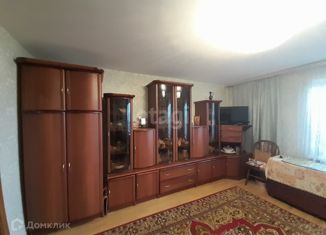 4-комнатная квартира на продажу, 74.1 м2, Белгородская область, улица Костюкова, 69