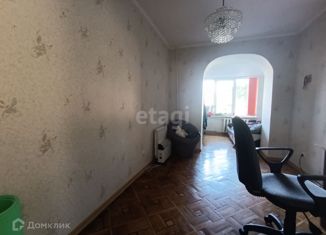 Продается 3-комнатная квартира, 67 м2, Крым, улица Гавена, 109