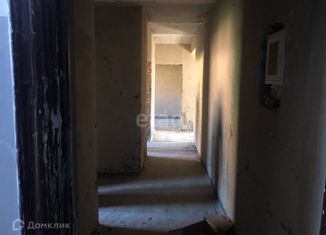 Продаю четырехкомнатную квартиру, 87 м2, городской округ Магас, улица Салмана Озиева, 4