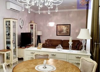 Продам 3-комнатную квартиру, 75 м2, Крым, Московская улица, 48А