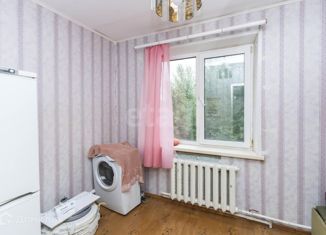 Продам 5-комнатную квартиру, 89.4 м2, Тюмень, улица Пермякова, 31