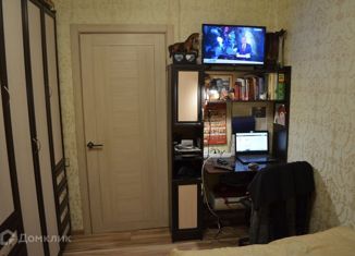 Продам 2-комнатную квартиру, 37 м2, Москва, улица Богданова, 6, улица Богданова