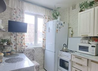 Продаю 2-комнатную квартиру, 48.9 м2, Мурманская область, улица Академика Книповича, 61к3