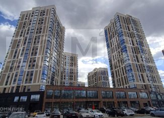 Продается 2-комнатная квартира, 62 м2, Екатеринбург, проспект Космонавтов, 108Б, ЖК Изумрудный Бор