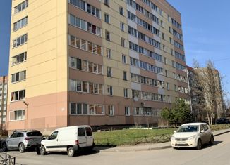 Продается 1-ком. квартира, 39 м2, деревня Старая, Верхняя улица, 3к1