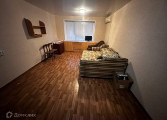 Продаю комнату, 19.6 м2, Волжский, Молодежная улица, 32