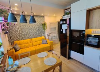 Продается 2-комнатная квартира, 51 м2, деревня Кудрово, Английская улица, 5