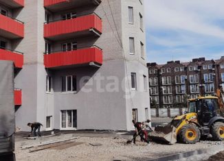 Продам 2-ком. квартиру, 80 м2, Ростов-на-Дону, 1-я Баррикадная улица, 24, Железнодорожный район