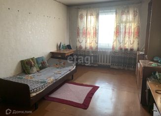 Продается 2-комнатная квартира, 48.4 м2, Кемерово, Новогодняя улица, 12, жилой район Кедровка