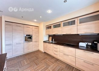 3-комнатная квартира в аренду, 99 м2, Санкт-Петербург, Комендантский проспект, 21к1, муниципальный округ Озеро Долгое