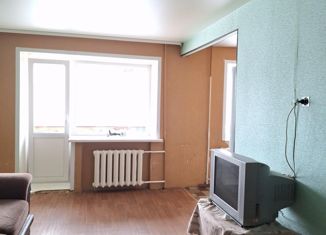 Продам 2-ком. квартиру, 43 м2, Пермь, Мензелинская улица, 9