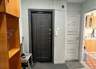 Продается трехкомнатная квартира, 64 м2, Нефтекамск, Дорожная улица, 55