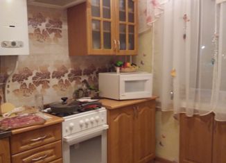 Сдается 2-комнатная квартира, 48 м2, Ломоносов, Александровская улица, 23А