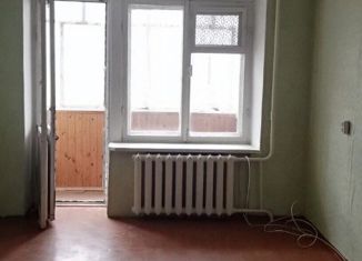 Продам 2-комнатную квартиру, 43.9 м2, Бугульма, улица Карла Маркса, 16