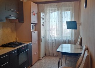 Продаю трехкомнатную квартиру, 64 м2, Саратовская область, микрорайон Энгельс-1, 79