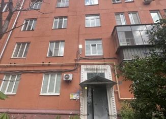 Продаю комнату, 68 м2, Челябинск, улица Богдана Хмельницкого, 35