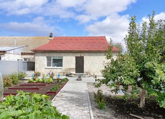 Продажа трехкомнатной квартиры, 100 м2, посёлок Дубровка, улица Титова, 9