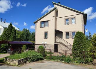 Продам дом, 215 м2, городской посёлок Ульяновка, переулок Карла Маркса, 54