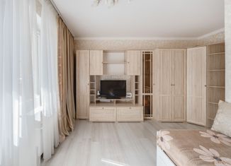 Продаю однокомнатную квартиру, 32.7 м2, Москва, улица Лётчика Ульянина, 6, метро Рассказовка