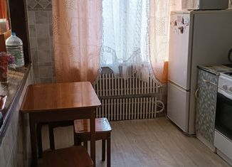 Продается трехкомнатная квартира, 66.2 м2, Оренбургская область, улица Чкалова, 20