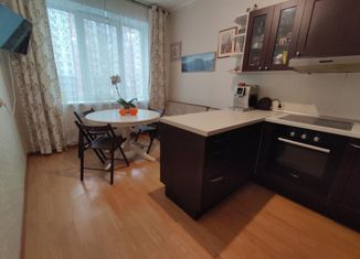 Продается 2-комнатная квартира, 59 м2, Мурино, ЖК Тридевяткино Царство, улица Шоссе в Лаврики, 74к1