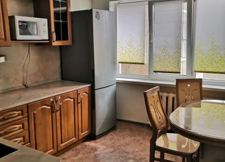 Продам 4-комнатную квартиру, 87.7 м2, Краснокаменск, 4-й микрорайон, 402