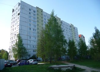 Продам двухкомнатную квартиру, 53 м2, Радужный, 1-й квартал, 33