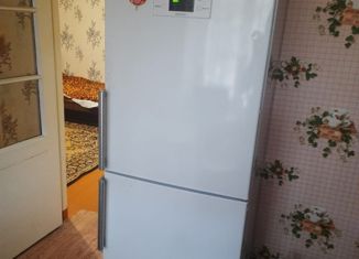 Продаю 2-ком. квартиру, 41 м2, Циолковский, Сосновая улица, 210