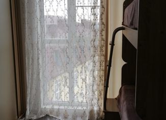 Сдам в аренду 2-ком. квартиру, 40 м2, Сочи, улица Метелёва, 6/5, микрорайон Яна Фабрициуса