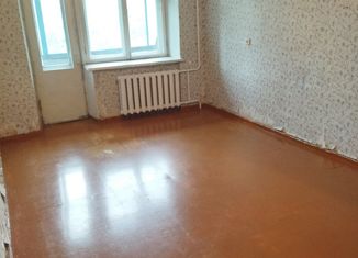 Продажа 2-ком. квартиры, 42.8 м2, Туймазы, улица Комарова, 31А