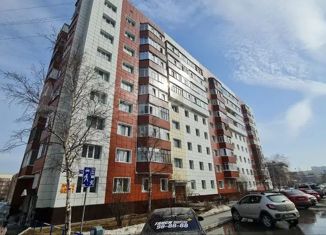 Продам трехкомнатную квартиру, 70 м2, Тюменская область, улица Мелик-Карамова, 78