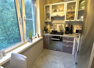 Продается двухкомнатная квартира, 56 м2, Москва, улица 8 Марта, 13, улица 8 Марта