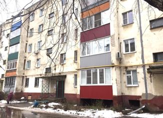 Продается трехкомнатная квартира, 61.2 м2, Липецк, улица Пришвина, 9, район Опытной Станции