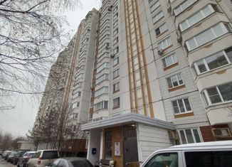 Продажа 3-комнатной квартиры, 90 м2, Москва, улица Барышиха, 15, метро Митино
