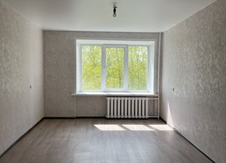 Продам 3-комнатную квартиру, 63 м2, Полевской, Коммунистическая улица, 30