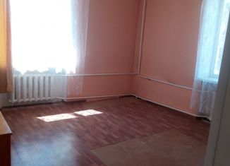 Продаю 2-комнатную квартиру, 57 м2, Челябинская область, улица Михаила Бубнова, 8