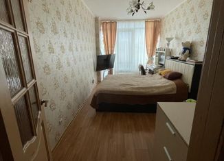 Сдам 2-комнатную квартиру, 80 м2, Белгородская область, Гостенская улица, 2Б