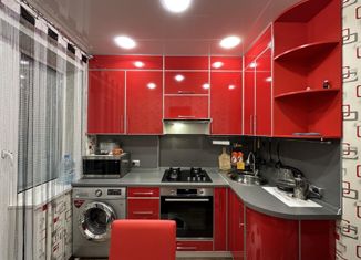 Продам 2-ком. квартиру, 45 м2, Строитель, улица Ленина, 5