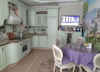 Продам 2-комнатную квартиру, 74 м2, Тюменская область, улица Героев Самотлора, 22А