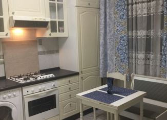 Продается 3-ком. квартира, 81 м2, Москва, улица Марии Ульяновой, 15, улица Марии Ульяновой