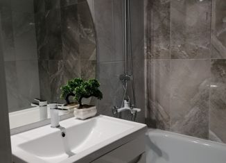 Продается двухкомнатная квартира, 52 м2, Ставрополь, улица Розы Люксембург, 35, микрорайон №2