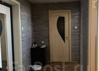 Продаю 2-ком. квартиру, 46 м2, село Михайловка, 4-й квартал, 9