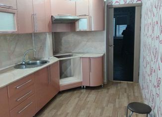 Продается 3-комнатная квартира, 67.9 м2, Иркутская область, микрорайон Строителей, 1