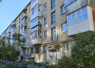 Продажа двухкомнатной квартиры, 41.9 м2, Екатеринбург, улица Косарева, 19, метро Геологическая