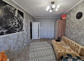 Двухкомнатная квартира на продажу, 58 м2, Ейск, улица Свободы, 38/2, ЖК На Красной