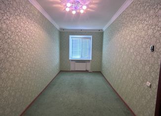 Продается двухкомнатная квартира, 52.2 м2, Будённовск, 8-й микрорайон, 35